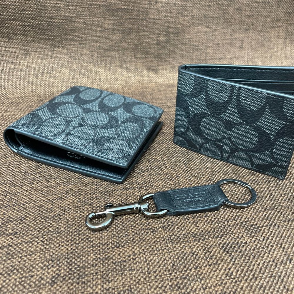 Coach Wallet Set - Picture 8 of 12